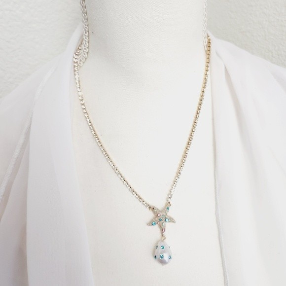 Betsey Johnson Cruise Control Starfish Necklace - Picture 3 of 4